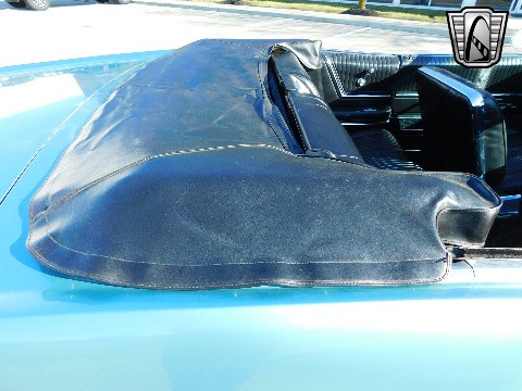 1965 Chevrolet Impala image 66