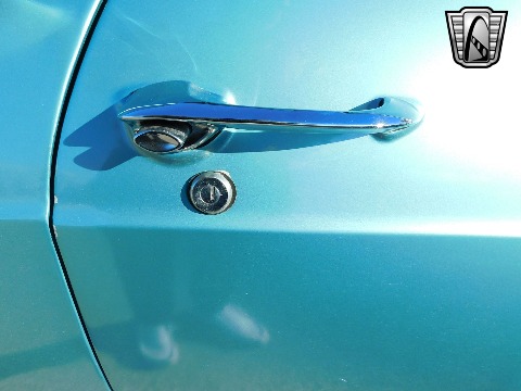 1965 Chevrolet Impala image 67