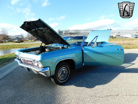 1965 Chevrolet Impala image 93