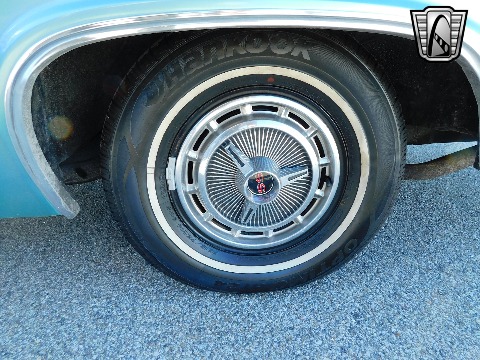 1965 Chevrolet Impala image 42