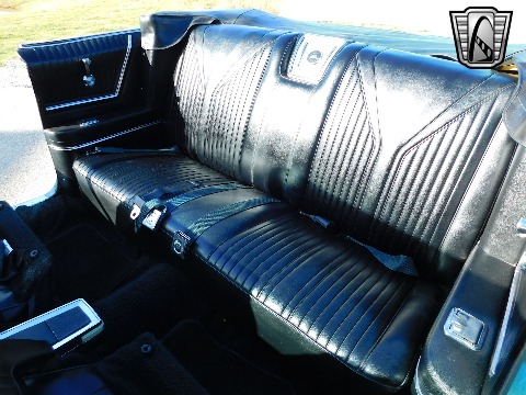 1965 Chevrolet Impala image 120