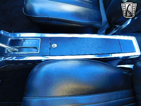 1965 Chevrolet Impala image 146