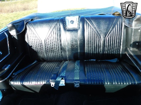 1965 Chevrolet Impala image 122