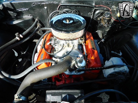 1965 Chevrolet Impala image 102