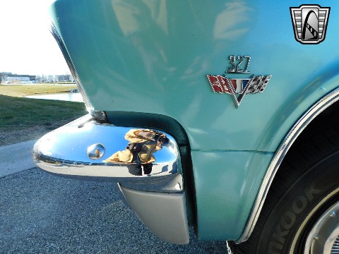 1965 Chevrolet Impala image 52