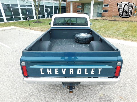 1967 Chevrolet K10 image 11