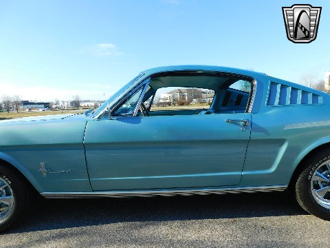 1965 Ford Mustang image 30