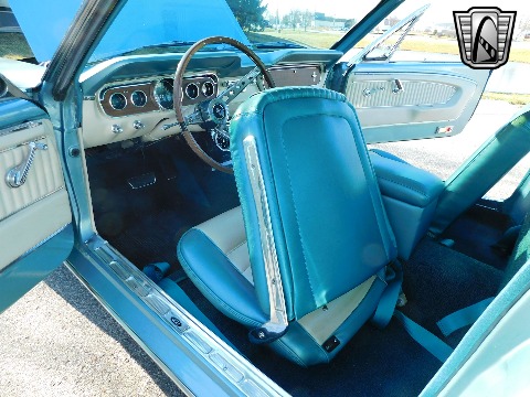 1965 Ford Mustang image 109