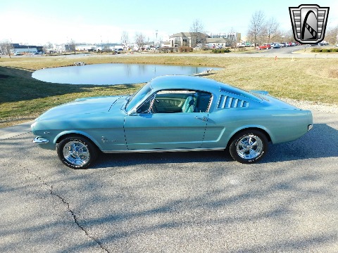 1965 Ford Mustang image 6