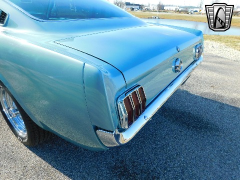 1965 Ford Mustang image 32