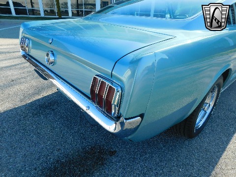 1965 Ford Mustang image 33