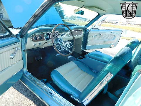 1965 Ford Mustang image 111