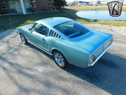 1965 Ford Mustang image 9