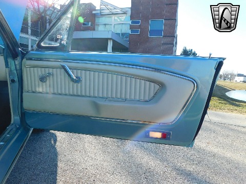 1965 Ford Mustang image 87