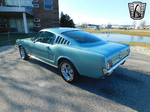 1965 Ford Mustang image 10