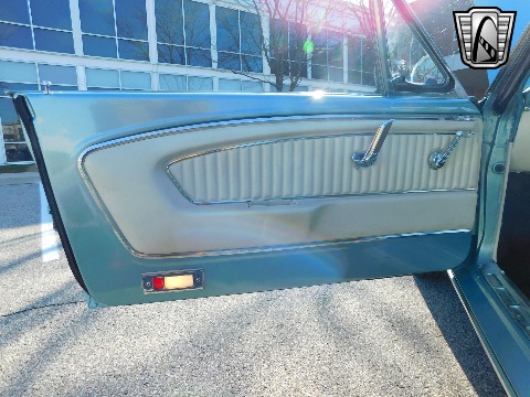 1965 Ford Mustang image 90