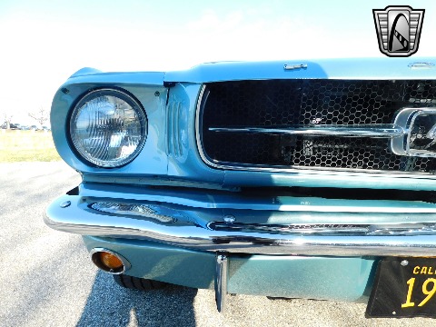 1965 Ford Mustang image 40