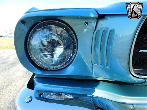 1965 Ford Mustang image 43