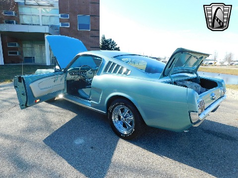 1965 Ford Mustang image 73