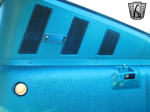 1965 Ford Mustang image 100