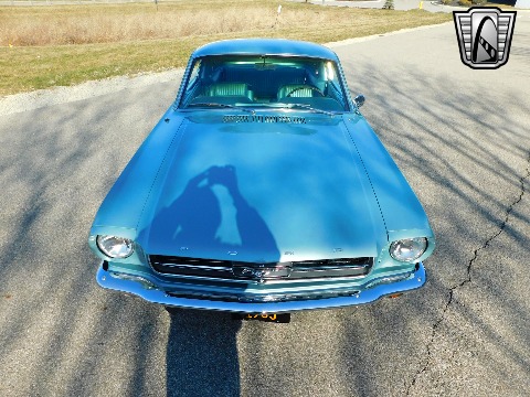1965 Ford Mustang image 24
