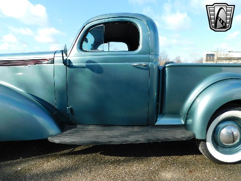 1937 Studebaker Coupe Express image 30
