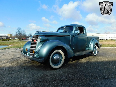 1937 Studebaker Coupe Express image 5