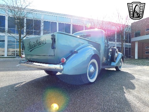 1937 Studebaker Coupe Express image 17