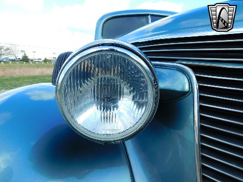 1937 Studebaker Coupe Express image 45