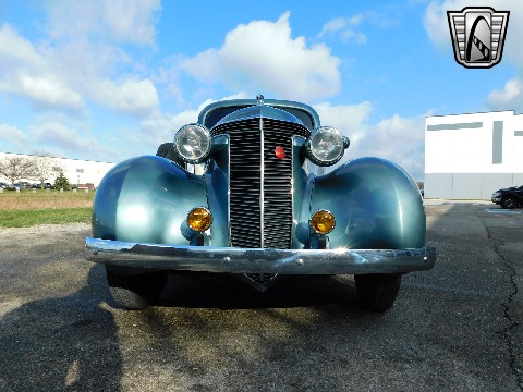 1937 Studebaker Coupe Express image 26