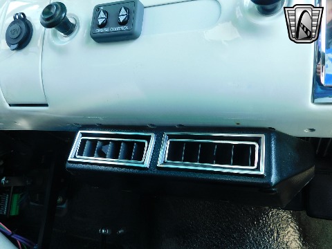 1958 Chevrolet Pickup image 58