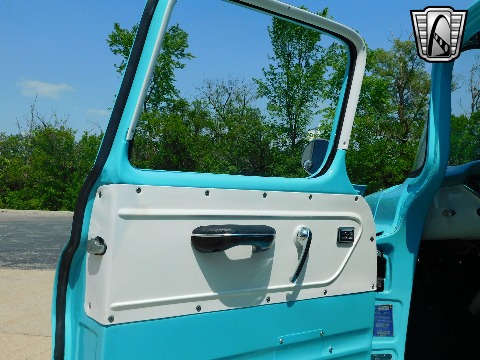 1958 Chevrolet Pickup image 68