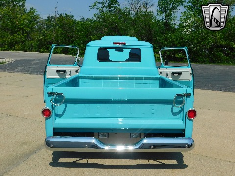 1958 Chevrolet Pickup image 104