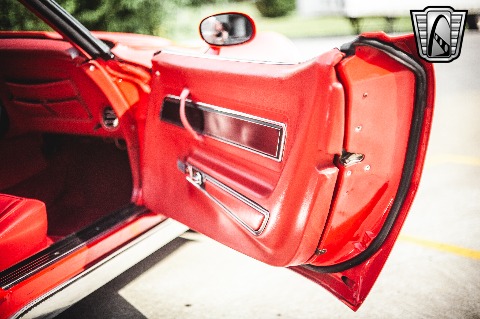 1977 Chevrolet Corvette image 100