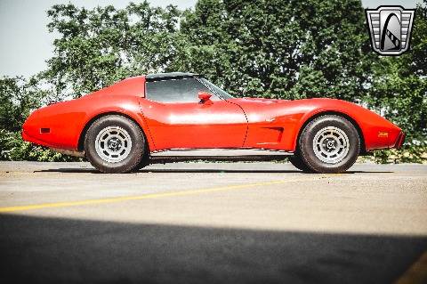 1977 Chevrolet Corvette image 24