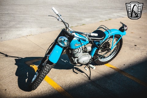 1962 Harley Davidson Scat image 3