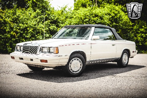 1986 Chrysler Lebaron image 3