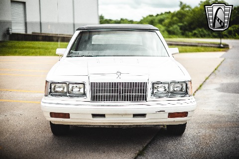 1986 Chrysler Lebaron image 30