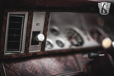 1986 Chrysler Lebaron image 92