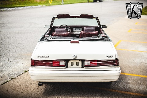 1986 Chrysler Lebaron image 17