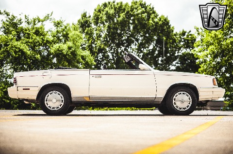 1986 Chrysler Lebaron image 25