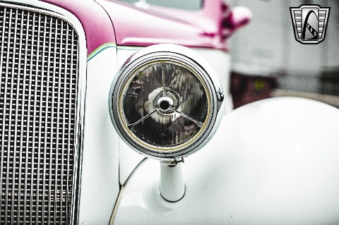 1935 Chevrolet Sedan image 39