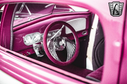 1935 Chevrolet Sedan image 93