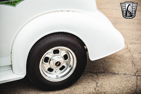 1935 Chevrolet Sedan image 48