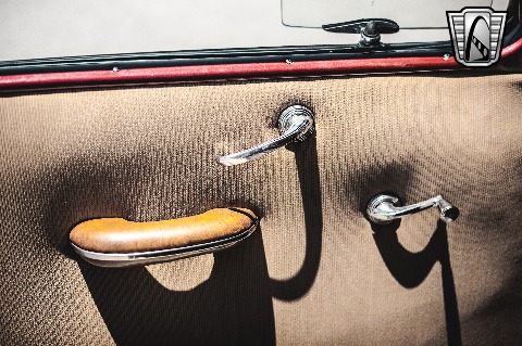 1935 Ford Tudor image 110