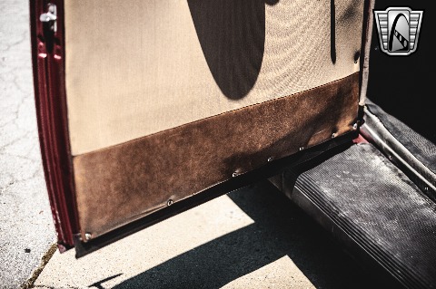 1935 Ford Tudor image 112