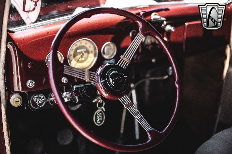 1935 Ford Tudor image 114