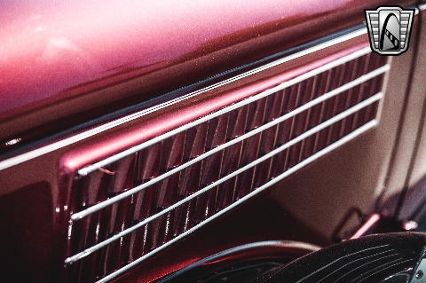 1935 Ford Tudor image 41