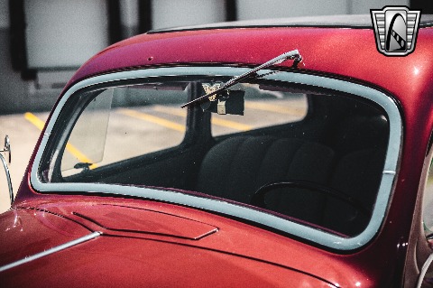 1935 Ford Tudor image 70