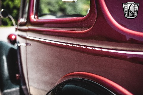 1935 Ford Tudor image 48